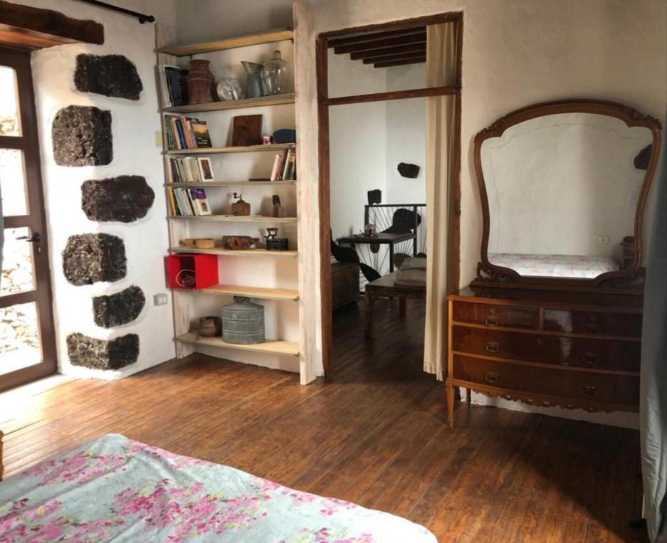 El Pinar Casa Poesia De El Hierro, Situada En El Centro De El Pinar别墅 外观 照片