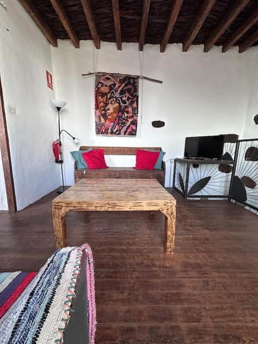 El Pinar Casa Poesia De El Hierro, Situada En El Centro De El Pinar别墅 外观 照片