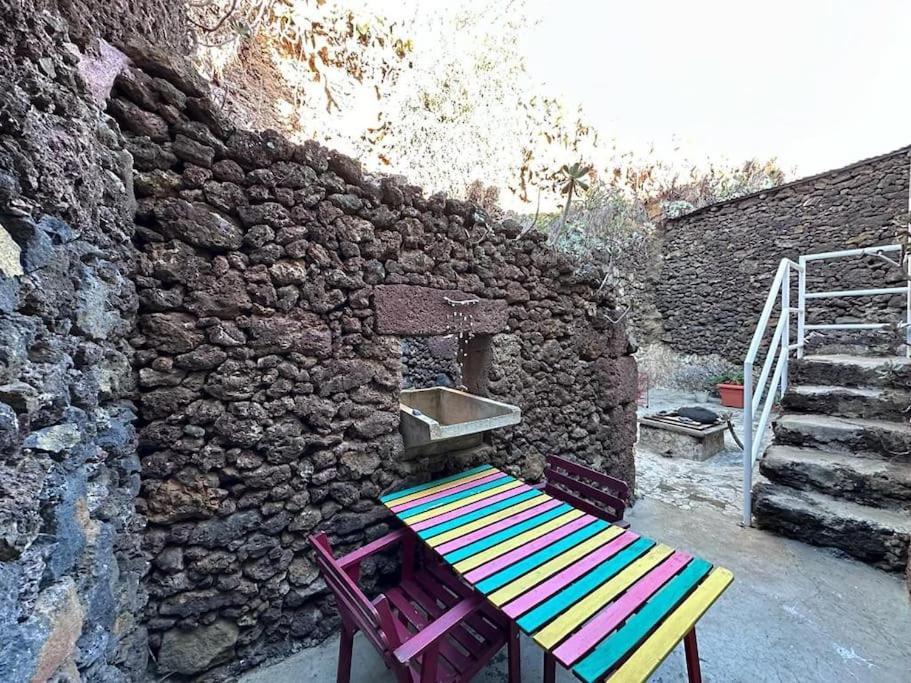El Pinar Casa Poesia De El Hierro, Situada En El Centro De El Pinar别墅 外观 照片